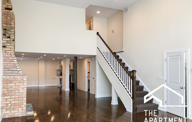 1210 W Wrightwood Ave 121O-3
