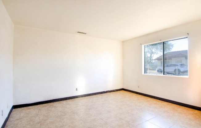 6686 PALO VERDE AVE