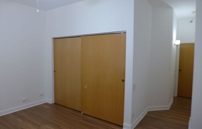 2 beds, 2 baths, 1,250 sqft, $2,850, Unit 08D
