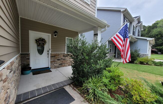 Beautiful 4 Bedroom, 2.5 Bath Home