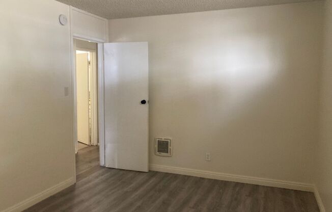 2 beds, 1 bath, 800 sqft, $2,200, Unit 505 F