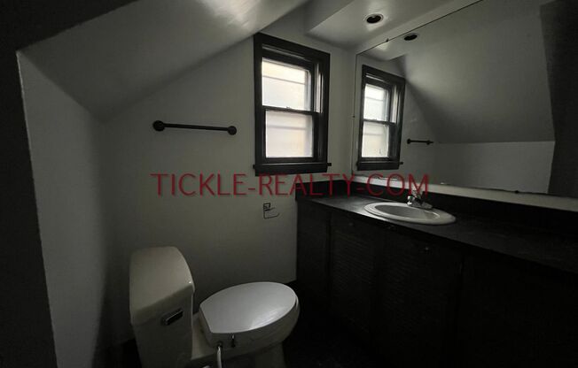 1 bed, 1 bath, $885, Unit 1