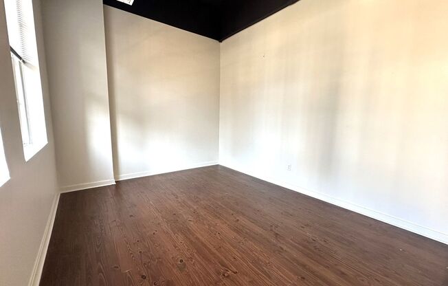 2 beds, 2 baths, 1,034 sqft, $2,550, Unit 604