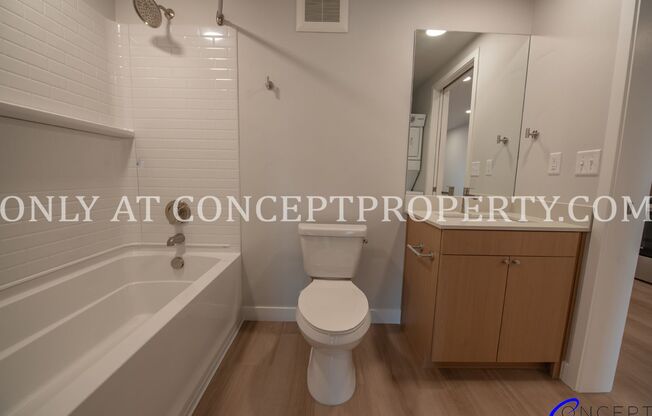 1 bed, 1 bath, 600 sqft, $1,799, Unit 1-211