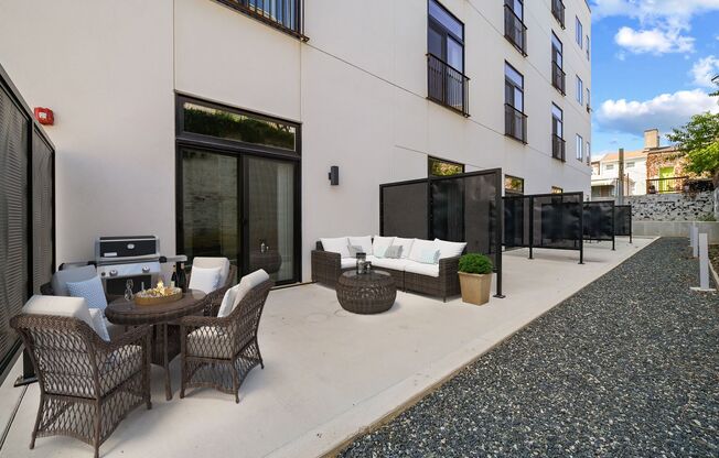 Studio, 1 bath, 537 sqft, $1,625, Unit 103