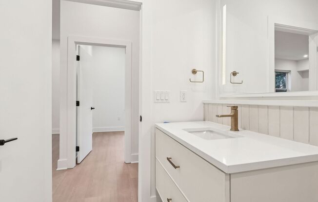 3 beds, 2 baths, 1,250 sqft, $3,667, Unit 110