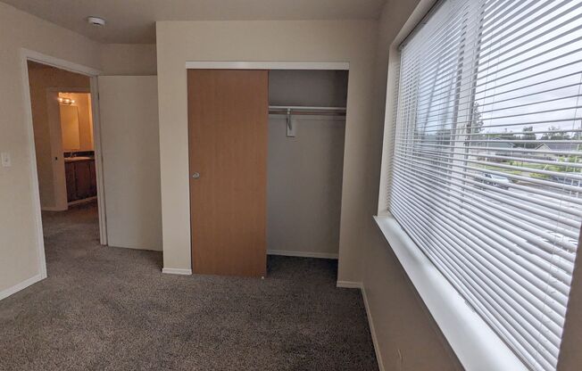 3 beds, 2 baths, 1,180 sqft, $1,625, Unit C103