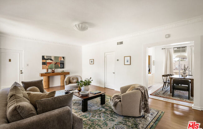 1147 S WESTMORELAND AVE