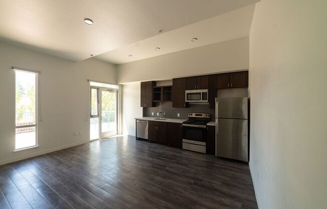 Now Leasing for the 2024-2025 School Year! Modern Living @ The Overture! Modern Amenities, Close to UCB! $500 deposit!