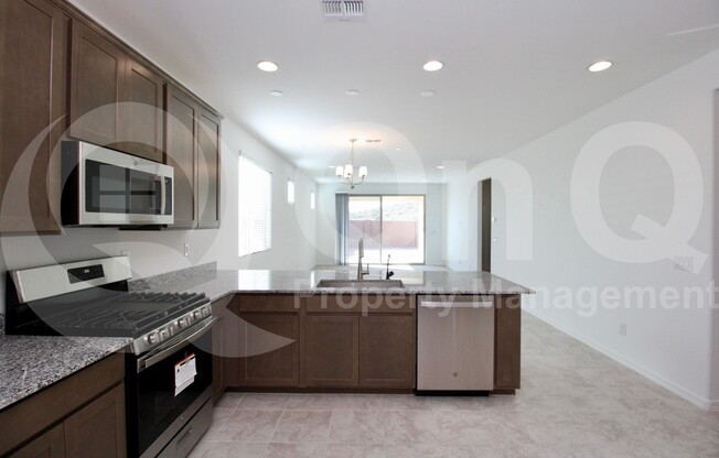32470 N 122 LN