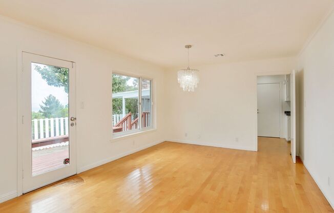 3 Bed / 3 Bath + Bonus room pet friendly Millbrae home with pool on a 1/2 acre lot. YouTube tour!!