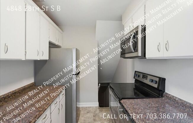 4848 28 ST S