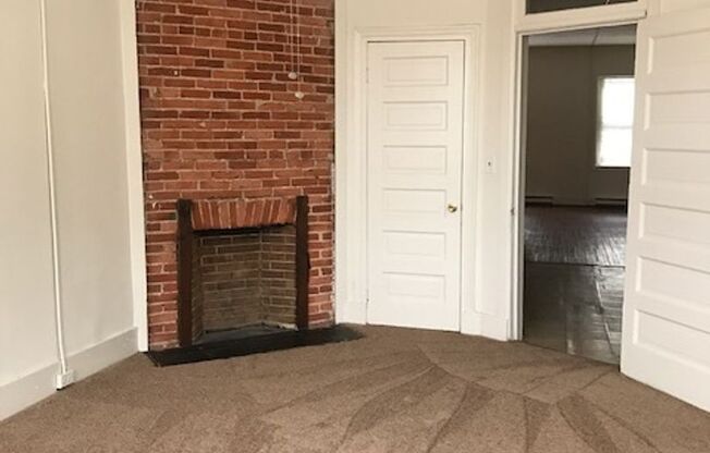 1 bed, 1 bath, 700 sqft, $1,349, Unit 50-6