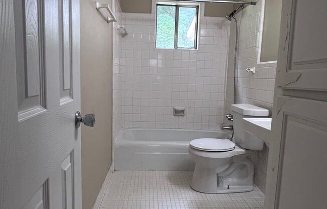 BCM Investments - 1102 N 1st St
