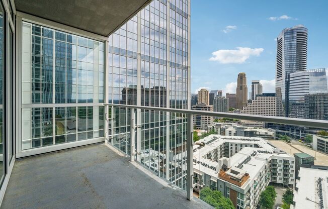 3 beds, 3 baths, $5,895, Unit UNIT 1901