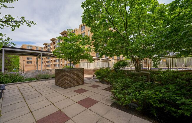 1 bed, 1 bath, $2,100, Unit # #N 518