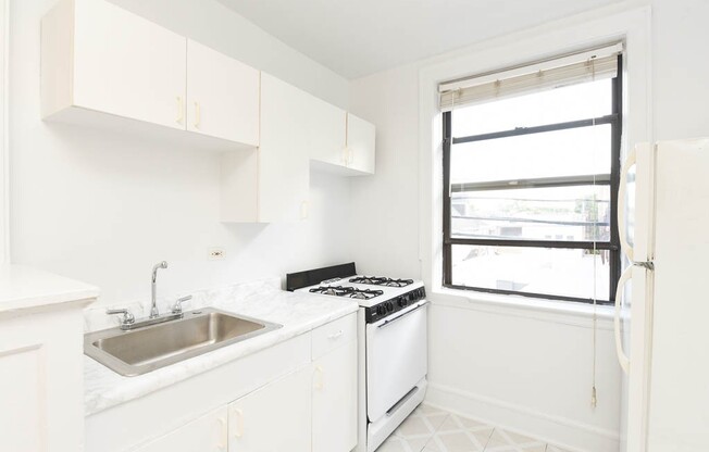 2336 Spaulding