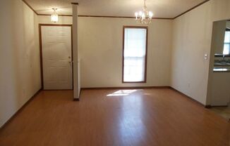 3 beds, 2 baths, $1,700