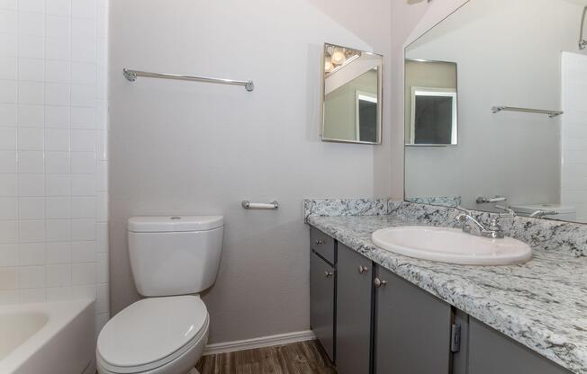 1 bed, 1 bath, 750 sqft, $891