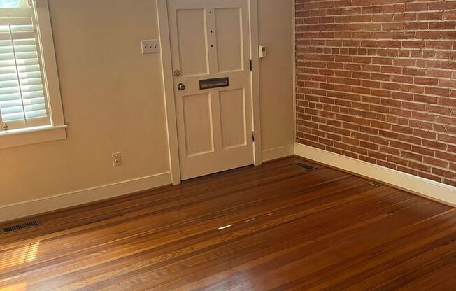Alexandria/Old Town - 126 N Payne Street - $4,095.00