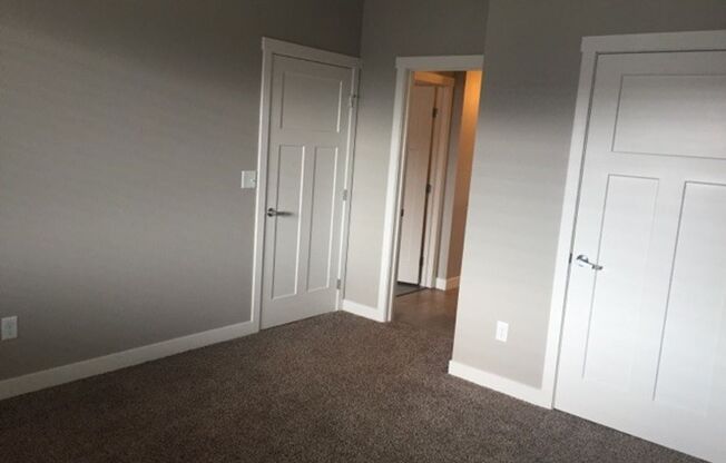 1 bed, 1 bath, $1,295, Unit 340