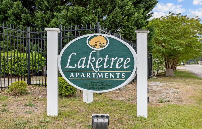 2 beds, 2 baths, 1,000 sqft, $1,147, Unit 421C