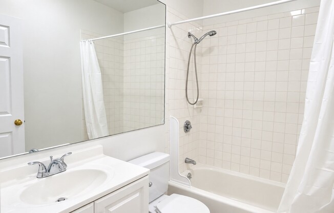 2 beds, 1 bath, 850 sqft, $3,850, Unit TEN