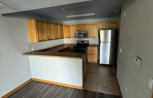 2 beds, 2.5 baths, 1,525 sqft, $1,995, Unit 6723