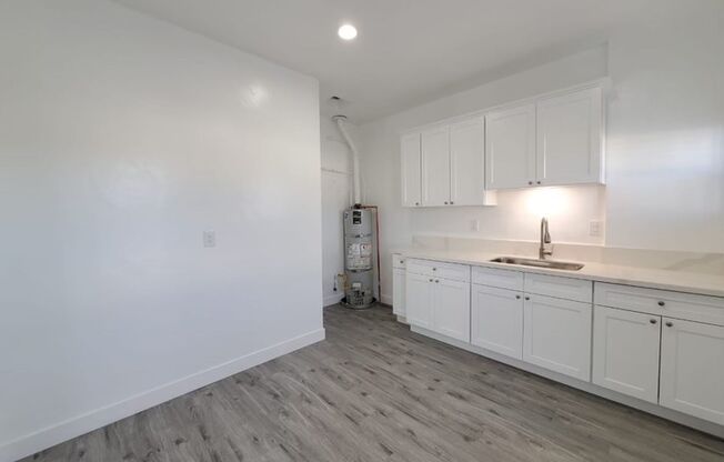 Studio, 1 bath, $1,595, Unit 1842-6