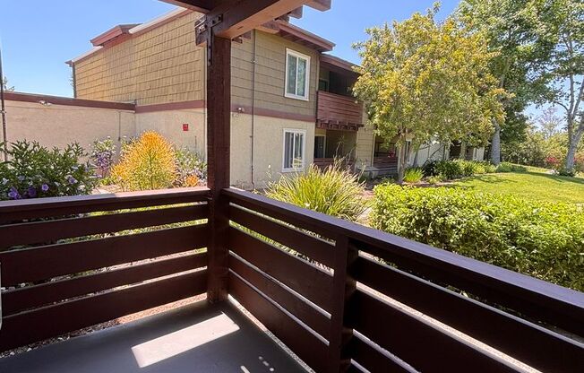 1 bed, 1 bath, 780 sqft, $2,425, Unit 65