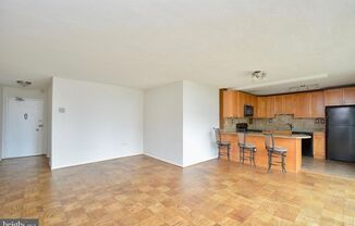 Bright 1BR 1B Condo | All Utilities Included | Arlington