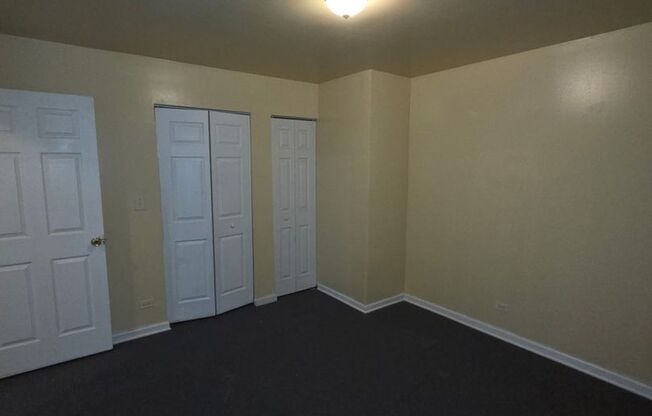 6669 S Michigan Avenue