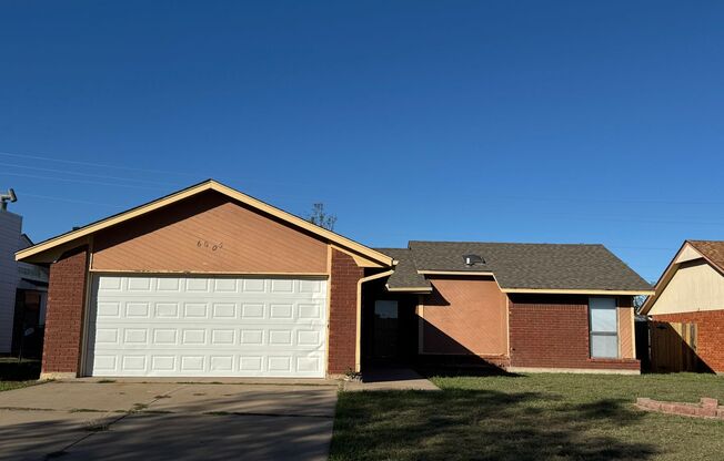 6005 SW Atterbury- AVAILABLE NOW!