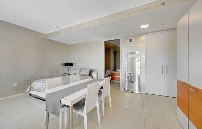 Studio, 1 bath, $2,700, Unit # 2007