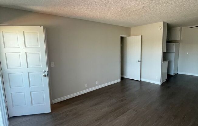 1 bed, 1 bath, 625 sqft, $1,950, Unit 42