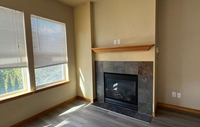 2 beds, 2.5 baths, $2,090