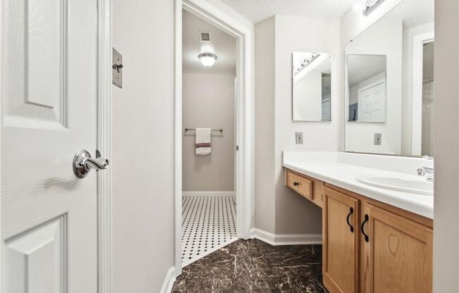 1 bed, 1 bath, $1,795, Unit # 1606