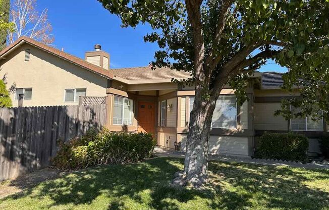 Remodeled 3 Bedroom Elk Grove House