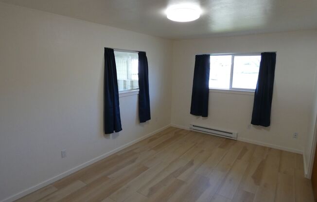 2 beds, 1 bath, $1,350