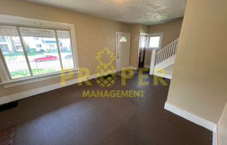 3 beds, 1.5 baths, $1,100