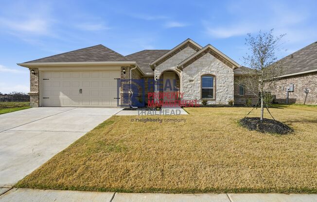 Thoughtfully Designed 4 Bed Home with Elevated Interiors and Lake Views