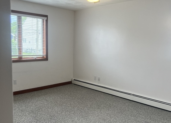 37 DANNY RD