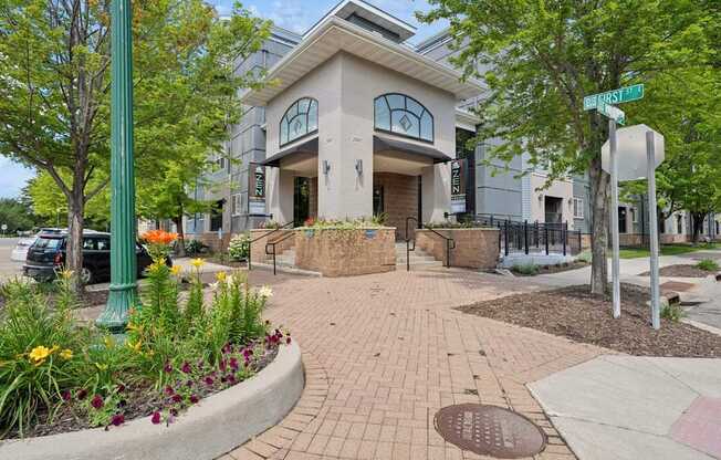 Front entrance to Zen Chaska