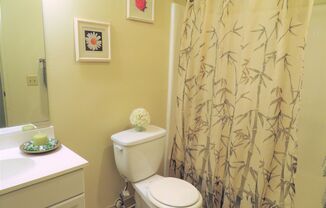 2 beds, 2 baths, 1,032 sqft, $2,595, Unit 155