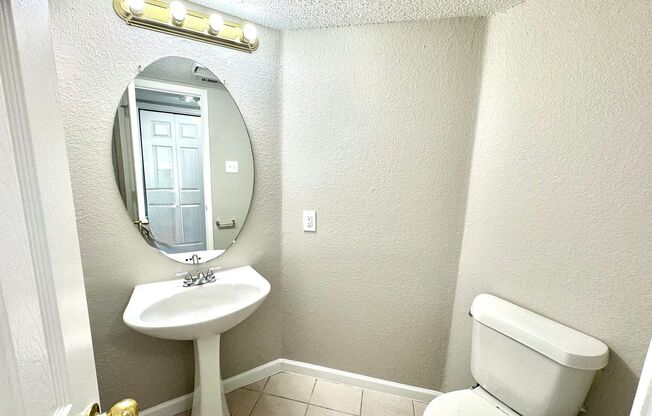 2132 Birch Bend