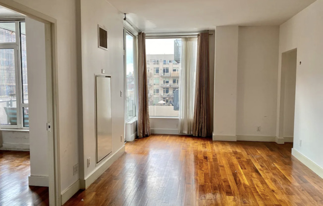 2 beds, 2 baths, 1,024 sqft, $8,500, Unit 5U