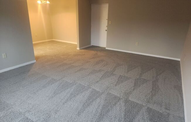 1 bed, 1 bath, 832 sqft, $940, Unit WG1-104