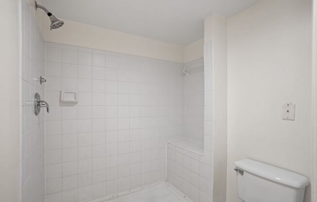 2 beds, 2 baths, 1,130 sqft, $2,250, Unit 04 - 419