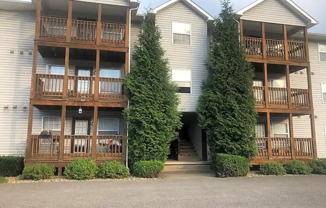 Hall Valley Apartments