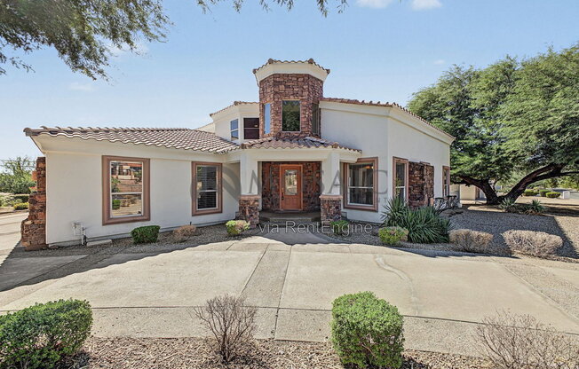 3 beds, 3.5 baths, 2,820 sqft, $4,995